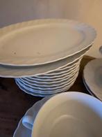 Wit servies met ribbels - Schirnding Bavaria, Ophalen