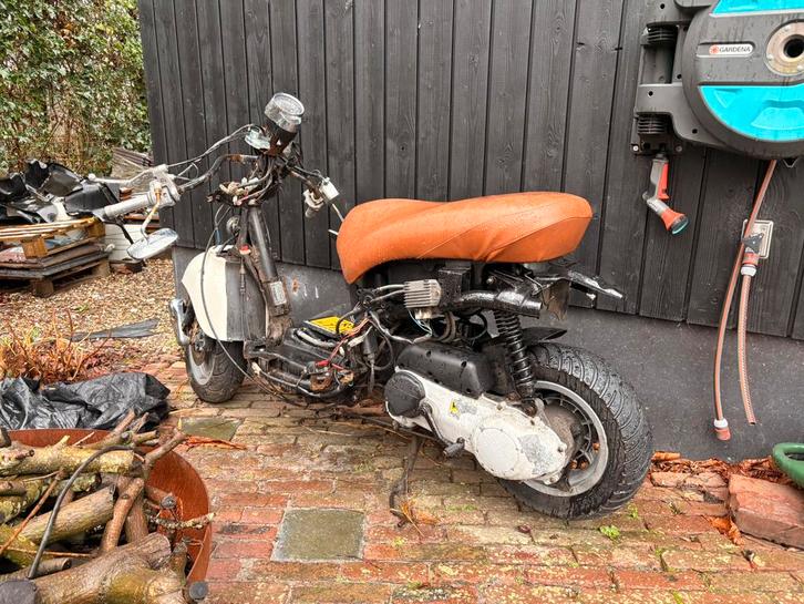 Loop / cross / sloop scooter Aprilla Mojito, Fietsen en Brommers, Snorfietsen en Snorscooters, Zo goed als nieuw, Ophalen of Verzenden