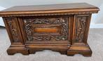 Mooie, zware dekenkist met houtsnijwerk, Antiek en Kunst, Ophalen