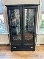 Mooie vintage kinderkleding kast, Ophalen, 100 tot 150 cm, 50 tot 100 cm, 25 tot 50 cm