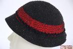 Vintage Dames Cloche dophoedje Alfreda donker blauw met kraa, Kleding | Dames, Hoeden en Petten, 55 cm (S, 6⅞ inch) of minder