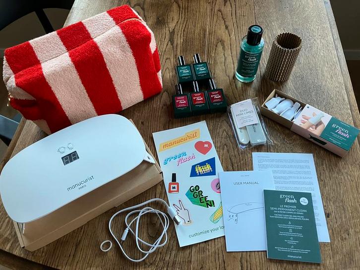 Manicurist Green Flash Starterset met 24w USB lamp, Sieraden, Tassen en Uiterlijk, Uiterlijk | Lichaamsverzorging, Zo goed als nieuw