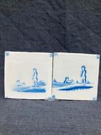 Oude tegel (2X) met zwemmers, Ophalen of Verzenden