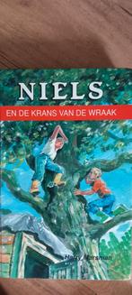 Niels en de Krans van de Wraak - Harry Marsman, Boeken, Ophalen of Verzenden, Gelezen, Harry Marsman, Fictie algemeen