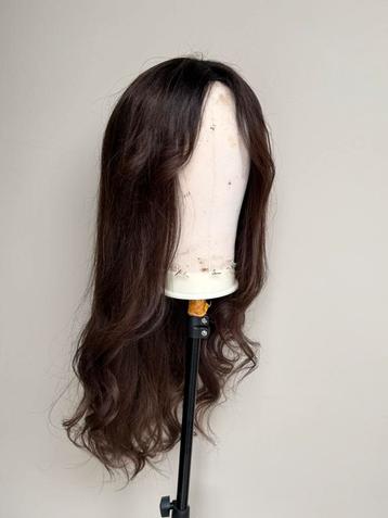Volledig Haarstuk van HairExpressions beschikbaar voor biedingen