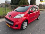 Peugeot 107 1.0-12V / APK 1/2027 / 5 DEURS / ELEK RAMEN, Voorwielaandrijving, Gebruikt, 4 stoelen, 68 pk