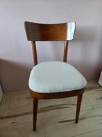 Mid Century vintage Eetkamerstoel met Teddy / Bouclé stof, Huis en Inrichting, Ophalen, Gebruikt, Wit, Eén