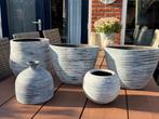 Mooie bloempotten, Ophalen, Steen, Binnen, Zo goed als nieuw