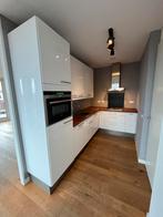 Complete keuken met Siemens apparatuur - Zelf demonteren, Huis en Inrichting, Keuken | Complete keukens, Ophalen, Wit, Hoekkeuken