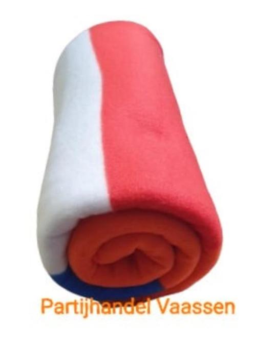 Oranje rood wit blauw fleece deken 120x140 cm, Hobby en Vrije tijd, Feestartikelen, Nieuw, Versiering, Oranje of Koningsdag, Verzenden