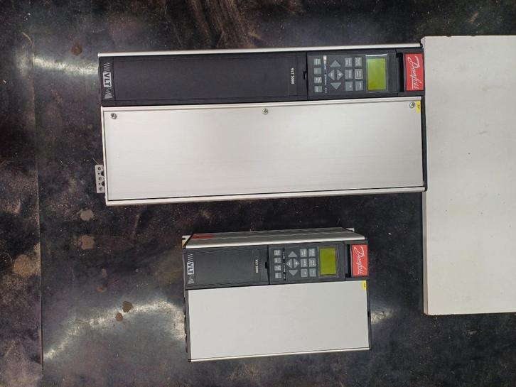 2 gebruikte en geteste frequentie regelaars van Danfoss., Hobby en Vrije tijd, Elektronica-componenten, Gebruikt, Ophalen