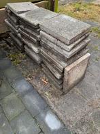 Gratis tegels, Tuin en Terras, Ophalen, Zo goed als nieuw, Beton, Terrastegels