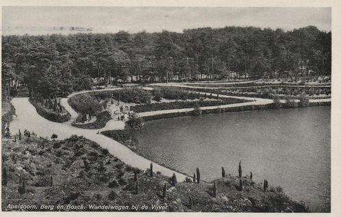 03748 - Apeldoorn - Berg en Bosch wandelwegen bij de vijver, Verzamelen, Ansichtkaarten | Nederland, Gelopen, Gelderland, 1920 tot 1940