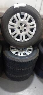 Opel Antara winter set 215 70 16, Auto-onderdelen, Banden en Velgen, 215 mm, 16 inch, Banden en Velgen, Winterbanden