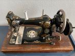 Antieke naaimachine. Merk Honck uit Amsterdam, Antiek en Kunst, Antiek | Naaimachines, Ophalen