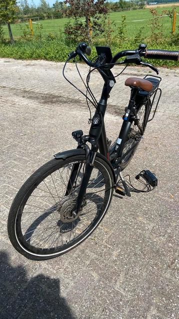 Elektrische Fiets - Qivello - 1,5 jaar oud beschikbaar voor biedingen