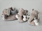 2 paar sloffen - olifant kindersloffen maat 23/24 [tweeling], Slofjes, Jongetje of Meisje, Ophalen of Verzenden, Zo goed als nieuw