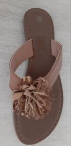 Ibiza slippers maat 38, Kleding | Dames, Schoenen, Slippers, Overige kleuren, Nieuw, Ophalen of Verzenden