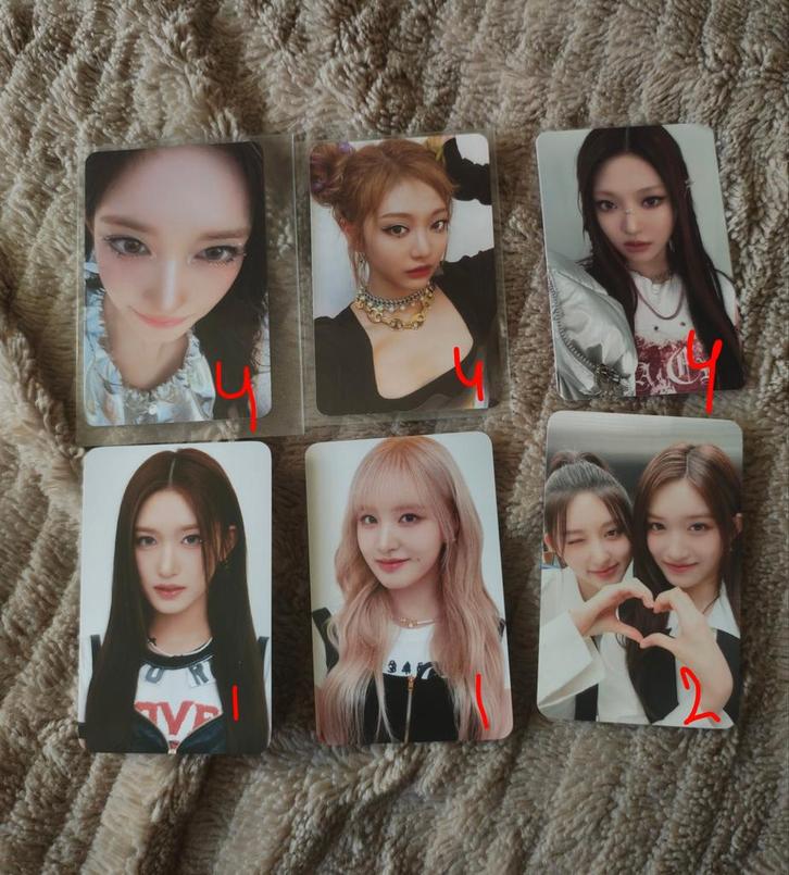 IVE en AESPA photocards, Verzamelen, Muziek, Artiesten en Beroemdheden, Zo goed als nieuw, Foto of Kaart, Ophalen of Verzenden