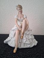 Porselein ballerina gemerkt Wallendorf, Antiek en Kunst, Ophalen
