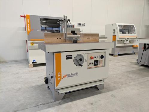 Tafelfreesmachine Casadei F 23, Zakelijke goederen, Machines en Bouw | Houtbewerking, Ophalen