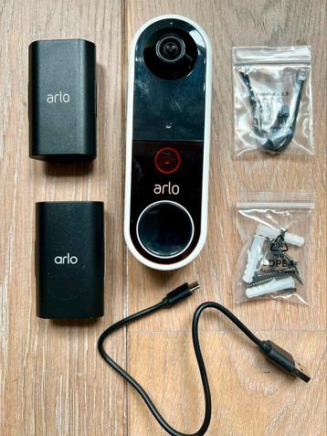 ARLO Video deurbel met 2 accu’s. In prima staat. beschikbaar voor biedingen
