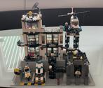 LEGO 7237-1 Police Station - with Light-Up Minifig, Kinderen en Baby's, Speelgoed | Duplo en Lego, Ophalen of Verzenden, Zo goed als nieuw