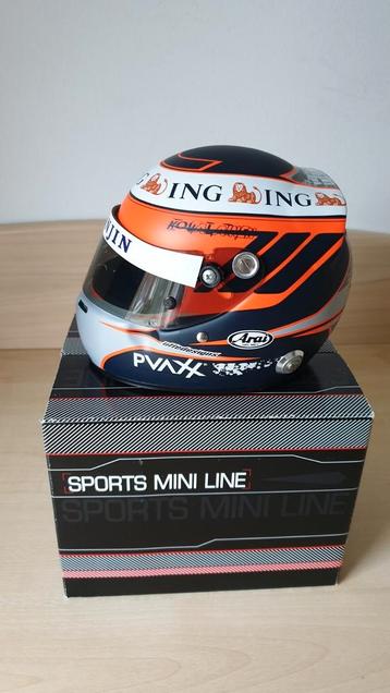 Heikki Kovalainen ING Renault 2007 helm 1:2 beschikbaar voor biedingen