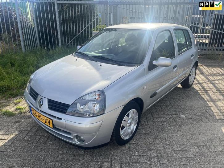 Renault Clio 1.2-16V Community (NAP Nette Auto!), Auto's, Renault, Bedrijf, Te koop, Clio, ABS, Airbags, Airconditioning, Boordcomputer