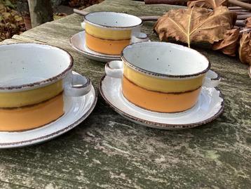 Vintage Servies Midwinter Sun Stonehenge Soepkommen Schotel beschikbaar voor biedingen