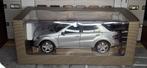 1.18 mercedes-benz m-klasse, Hobby en Vrije tijd, Modelauto's | 1:18, Ophalen of Verzenden, Zo goed als nieuw, Auto, MiniChamps