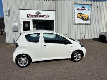 Toyota Aygo 1.0-12V Access 3 DEURS KM 146772--3500E beschikbaar voor biedingen