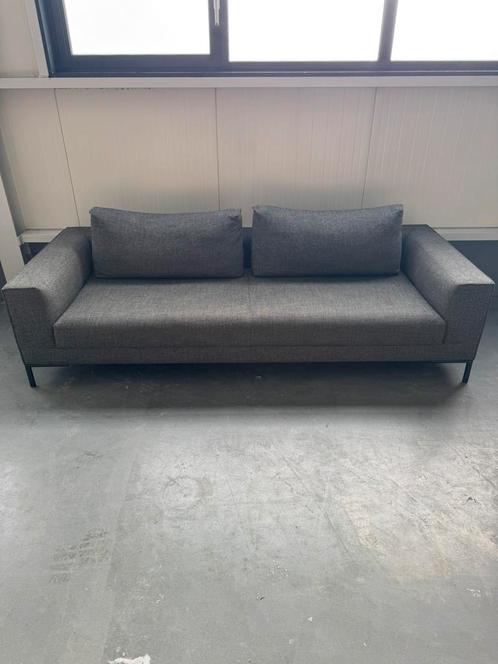 Nette Design on Stock Aikon Lounge 4-zits | Aikon Lounge, Huis en Inrichting, Banken | Bankstellen, Zo goed als nieuw, Rechte bank