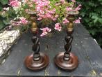 2 oude Engelse kandelaars., Antiek en Kunst, Ophalen of Verzenden, Koper of Brons