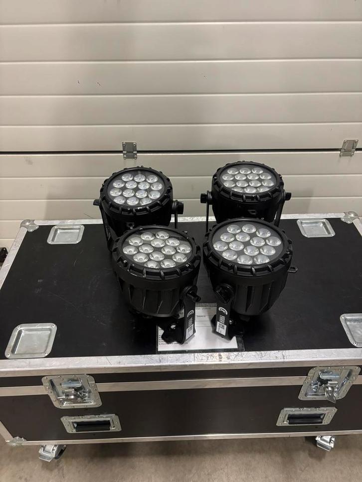 CLF YARA - goed als nieuw, Muziek en Instrumenten, Licht en Laser, Zo goed als nieuw, Licht, Kleur, Ophalen