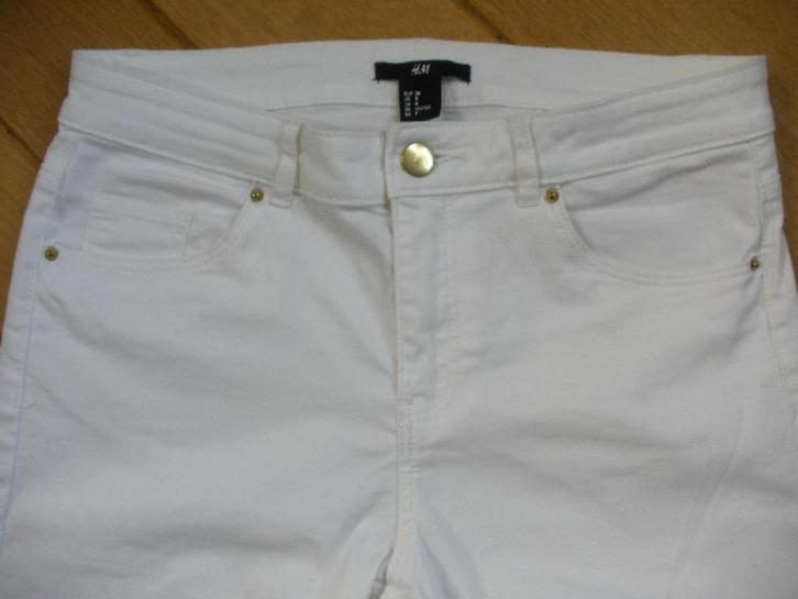 H&M spijkerbroek off white maat 38 - nieuw -, Kleding | Dames, Spijkerbroeken en Jeans, Nieuw, W30 - W32 (confectie 38/40), Wit