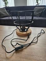 Mooie stoere tafellamp, Huis en Inrichting, Ophalen of Verzenden, Minder dan 50 cm