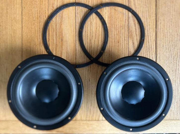 2 x Dynaudio 24W75 X 08 woofer, Audio, Tv en Foto, Luidsprekers, Refurbished, Front, Rear of Stereo speakers, 120 watt of meer