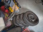 Winterbanden op velg - Toyota aygo 155/65/R14, Auto-onderdelen, Banden en Velgen, 14 inch, 155 mm, Banden en Velgen, Winterbanden