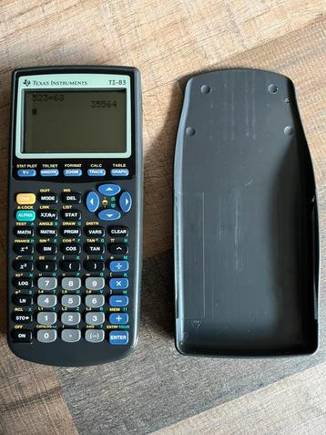 TI-83 grafische rekenmachine beschikbaar voor biedingen