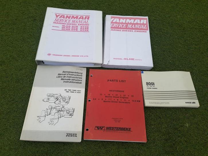 Handboeken diverse maritieme motoren, Watersport en Boten, Accessoires en Onderhoud, Zo goed als nieuw, Motor en Techniek, Ophalen of Verzenden