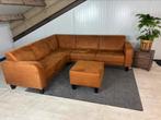 GRATIS LEVERING Cognac Hoekbank + poef 260x230 GEREINIGD, Huis en Inrichting, Banken | Bankstellen, 250 tot 300 cm, Stof, Hoekbank