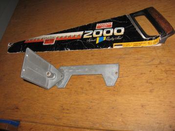 Sandvik 231 verstekhulp verstekgeleider met Sandvik zaag beschikbaar voor biedingen