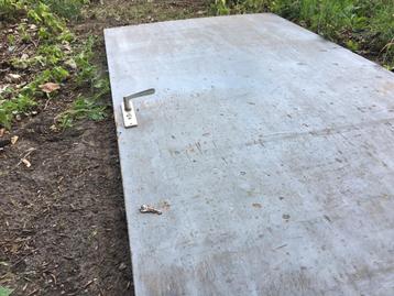 houten deur hoog 220 cm breed 113 cm beschikbaar voor biedingen