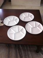 4 fondue borden keramiek diameter 33 cm, Keramiek, Ophalen of Verzenden, Zo goed als nieuw, Bord(en)