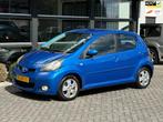 Toyota Aygo 1.0-12V Dynamic Blue Airco Automaat 5 drs NAP AP, Auto's, Stof, Gebruikt, Zwart, 68 pk