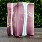 vintage vierkante vaas 19 cm hoog, jaren 60  70, Overige kleuren, Ophalen of Verzenden, Minder dan 50 cm, Glas