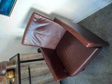 4 mooie leren eetkamer stoelen  beschikbaar voor biedingen