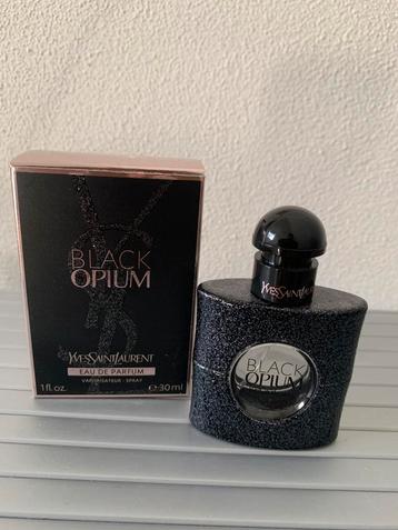 LEGE parfumfles van YSL Black Opium beschikbaar voor biedingen