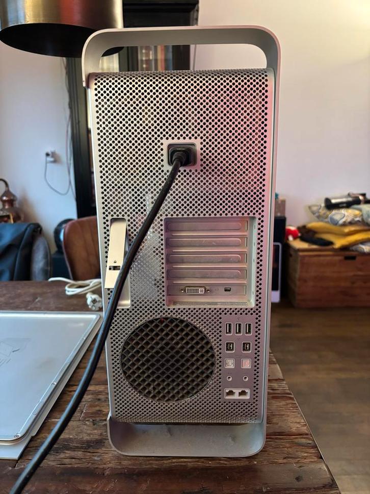 Mac Pro (2006-2008), Computers en Software, Apple Desktops, Gebruikt, Mac Pro, 2 tot 3 Ghz, Ophalen